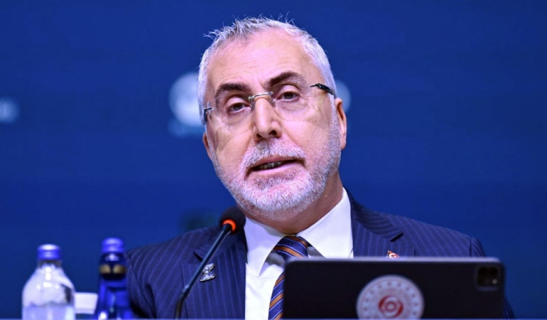 Bakan Işıkhan: Küresel değişimleri bir risk değil fırsat olarak değerlendiriyoruz