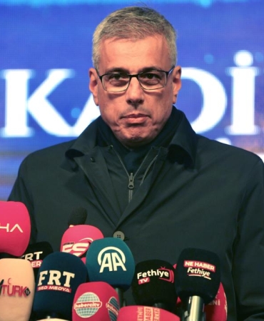 Bakan Memişoğlu: Yaklaşık 2 milyon insan yurt dışından gelip Türkiye'den sağlık hizmeti alıyor