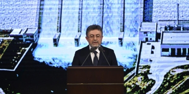 Bakan Yumaklı: Kapalı borulu sulama sistemleriyle 10 milyar metreküp tasarruf sağlıyoruz