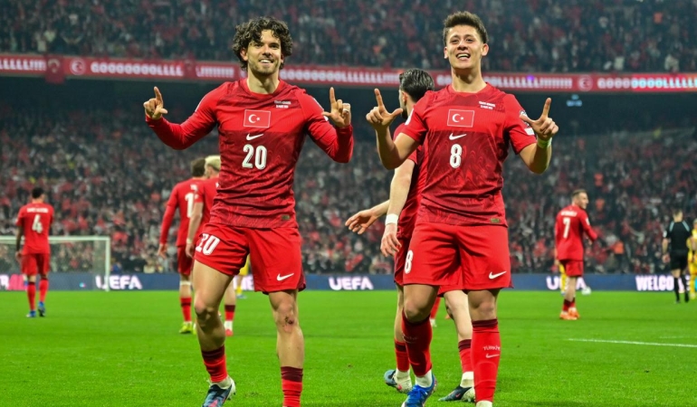 Bizim çocukların Romanya galibiyeti dünya basınında