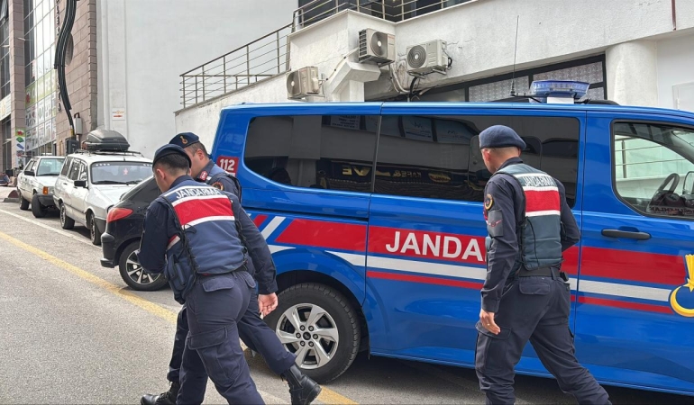 Bolu'daki rüşvet operasyonunda 2 şüpheli tutuklandı