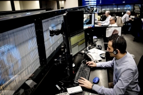 Borsada bugünkü işlemlerin takası 4 Mayıs'ta yapılacak