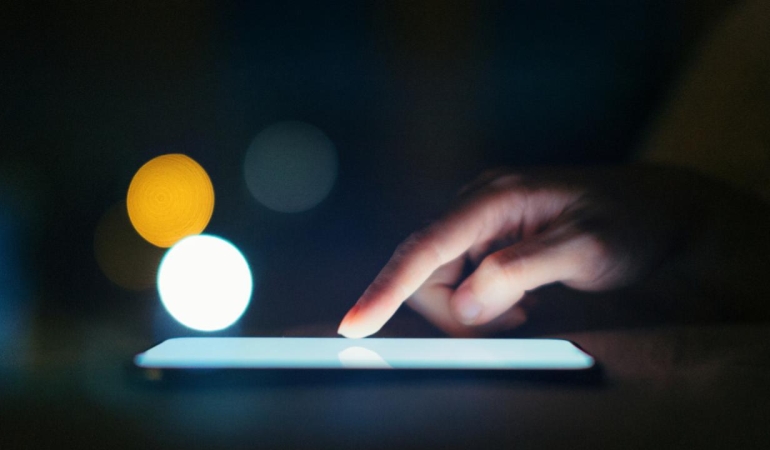 Dijital bağımlılığa karşı 81 ilde ailelere eğitim