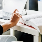 Eğitim izni olmayan yabancı okullardaki Türk öğrenciler tespit edilecek