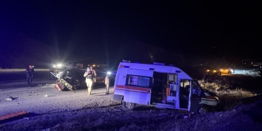 Erzurum'da ambulans ile traktör çarpıştı