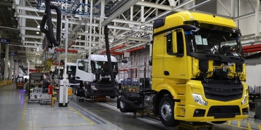 Hafif ticari araç ve kamyon ihracatı 1,5 milyar doları aştı