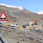 HakkariVan kara yolunda ulaşım kontrollü sağlanıyor