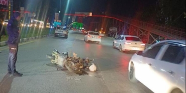 İki motosikletin çarpıştığı kazada polis memuru hayatını kaybetti