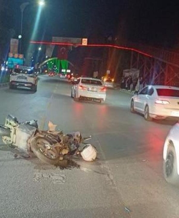 İki motosikletin çarpıştığı kazada polis memuru hayatını kaybetti