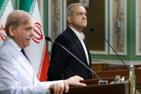 İran Cumhurbaşkanı Pezeşkiyan ile Pakistan Başbakanı Şerif görüştü