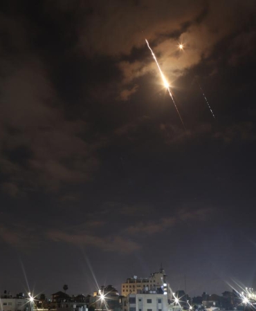 İran'ın misillemesinin ardından İsrail'de art arda sirenler çaldı