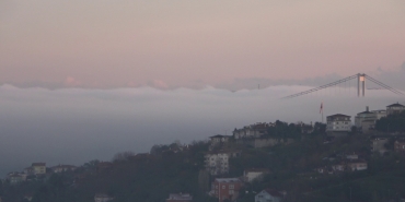 İstanbul Boğazı'nda yoğun sis etkili oluyor
