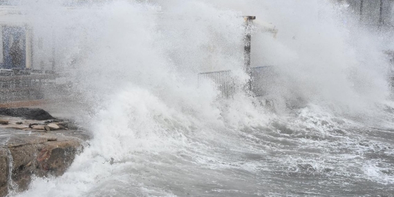 İstanbul Valiliğinden Batı Karadeniz için fırtına uyarısı