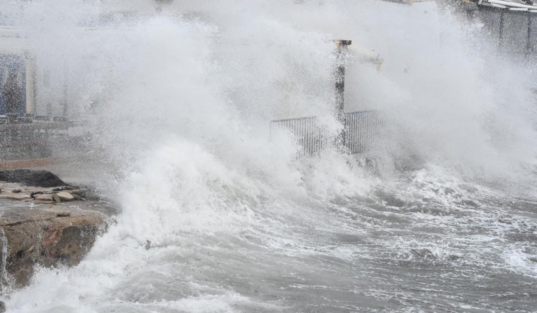 İstanbul Valiliğinden Batı Karadeniz için fırtına uyarısı