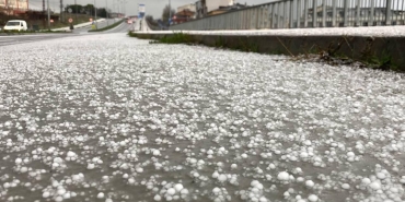 İstanbul'da sağanak ve dolu etkili oldu