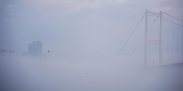 İstanbul'da sis etkili oldu: Gemi trafiği askıya alındı