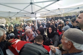 İstanbul'daki kazada şehit olan polisimiz son yolculuğuna uğurlandı