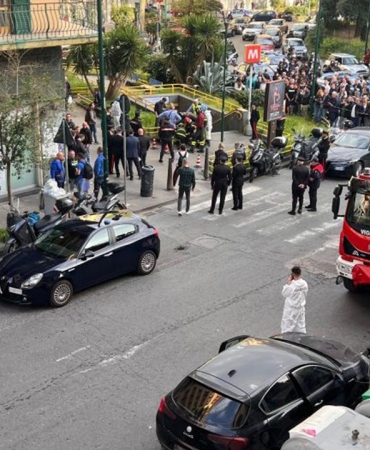 İtalya'da filmleri aratmayan banka soygunu: 25 kişi rehin alındı