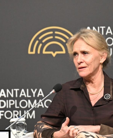 İzlanda Dışişleri Bakanı: Ankara'daki NATO Zirvesi 'emin ellerde' olacak