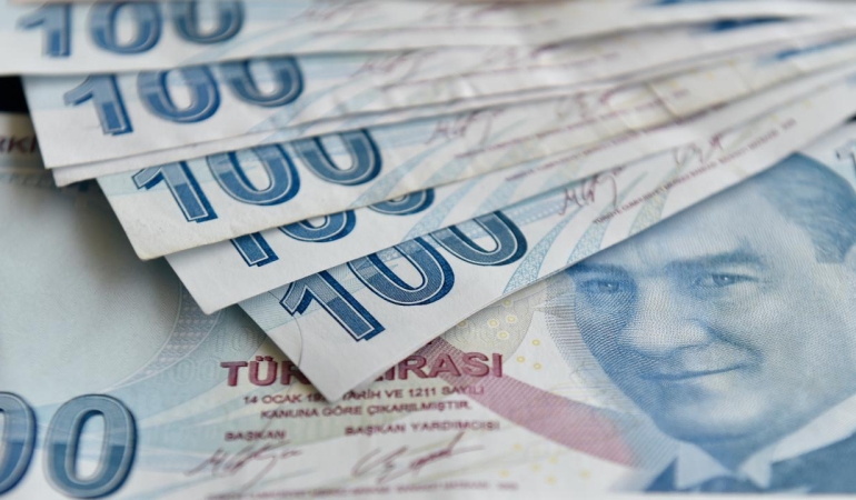 KKM bakiyesinde düşüş sürüyor