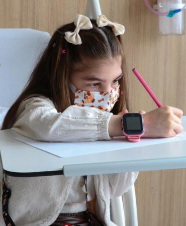 Küçük Hira'nın hayalleri yeni kalbiyle renk kazanacak