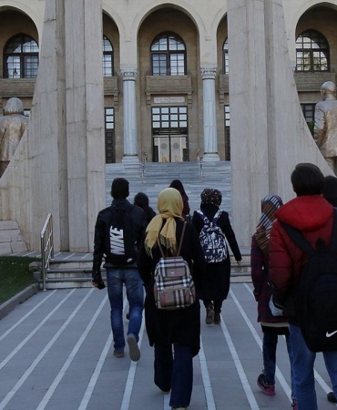 Lisans eğitiminde yeni dönem: Üniversiteler 3 yıla mı düşecek?