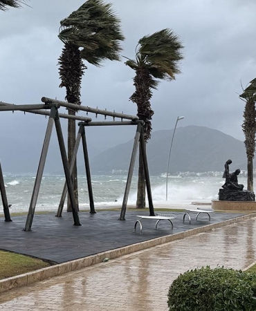 Meteoroloji'den Ege ve Batı Akdeniz için fırtına uyarısı