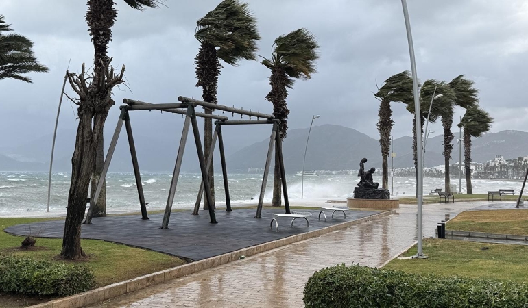 Meteoroloji'den Ege ve Batı Akdeniz için fırtına uyarısı