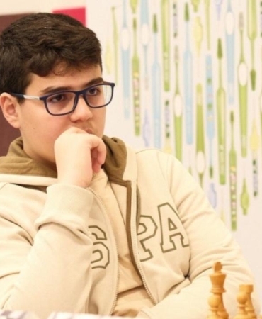 Milli satranççı Erdoğmuş, satranç tarihine geçti