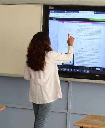 Öğretmenlerin yer değiştirme atamaları 28 Nisan'da gerçekleştirilecek