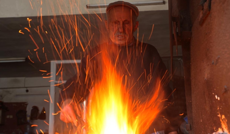 Örsün başında geçen bir ömür: İsmet Karagül