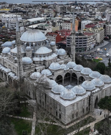 Osmanlı kubbe mimarisinin ilk büyük adımı: Şehzade Camii