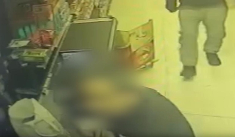 Pendik'te kasiyer kadını darbeden şüpheli tutuklandı