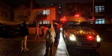 Samsunda evdeki yangında dumandan etkilenen 2 kişi hastaneye kaldırıldı