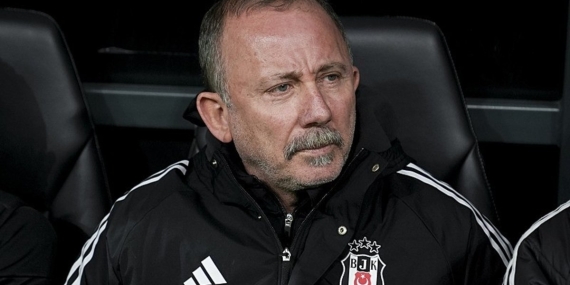 Sergen Yalçın: Taraftar seneye onlara layık bir takım görecek