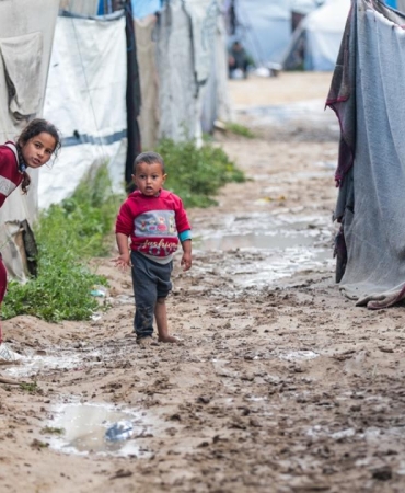 Soykırımcı İsrailin ablukası altındaki Gazzede ekmek krizi yaşanıyor