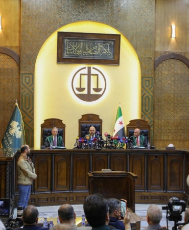 Suriyede Beşşar Esed ve kardeşi Mahir hakkında gıyabi yargılama başladı