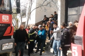 Tokat'ta komşusunun yanan evine yardım için giren kadın hayatını kaybetti