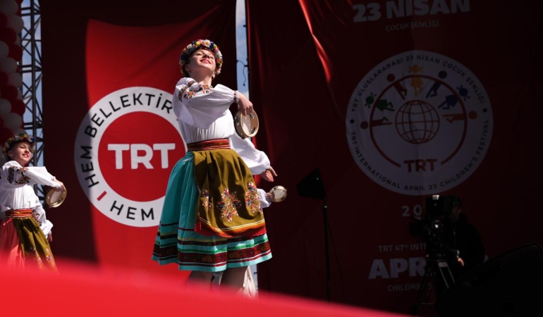 TRT, 27 ülkeden 490 çocuğu Ankara'da ağırlayacak