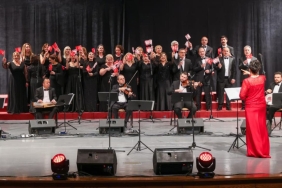 TRT korosu, KKTC Kurucu Cumhurbaşkanı Denktaş anısına sahne aldı