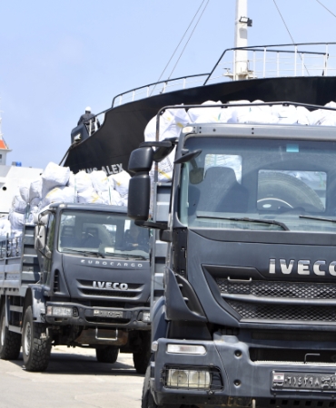 Türkiye'den, Lübnan'a 730 tonluk insani yardım