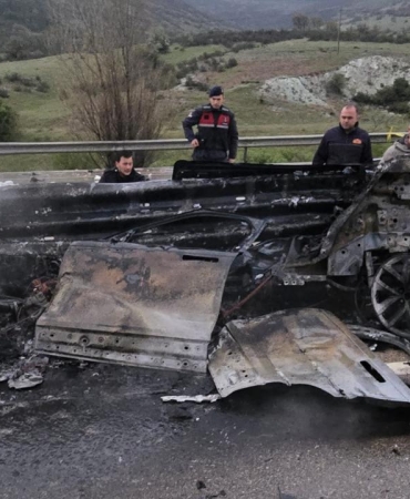 Afyonkarahisar'da feci kaza: 1 ölü, 1 yaralı