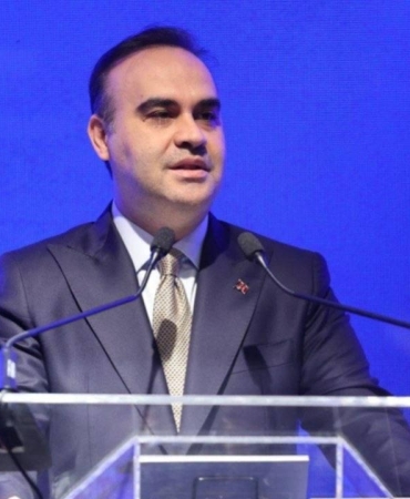Bakan Kacır: Girişimlerimizin küresel sahnede daha güçlü yer almasını destekliyoruz
