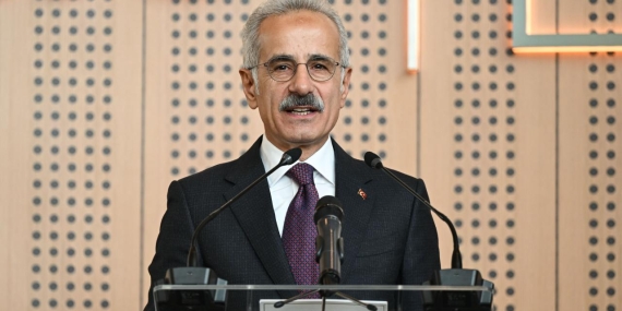 Bakan Uraloğlu: Krizler, alternatifi olmayan her sistemin kırılgan olduğunu açıkça gösterdi