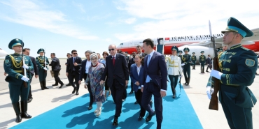 Cumhurbaşkanı Erdoğan Astana'dan Türkistan'da