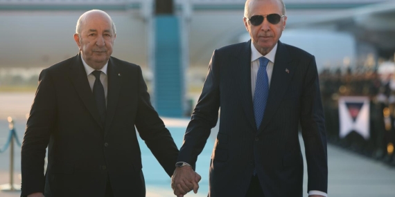 Cumhurbaşkanı Erdoğan, Cezayir Cumhurbaşkanı Tebbun'u karşıladı