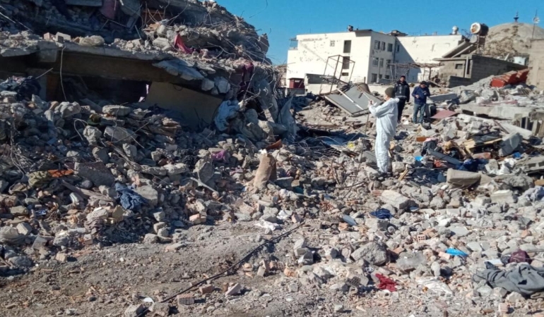 Depremde 77 kişinin öldüğü Hünkar Apartmanı'na ilişkin davada karar