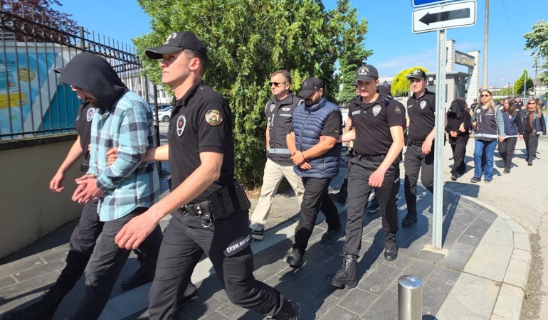 Düzce'de nitelikli dolandırıcılık operasyonu