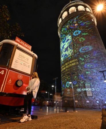Galata Kulesi'nde kültürel miras için farkındalık gösterisi