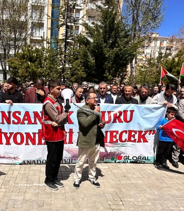 Haydut İsrail'in Küresel Sumud Filosu'na saldırısı yurdun birçok noktasında protesto edildi